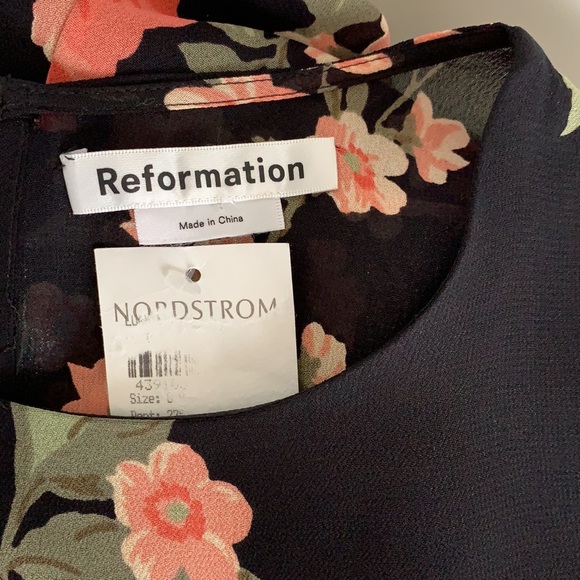 Reformation Luanne Midi Dress in Louise Floral - Picture 6 of 8